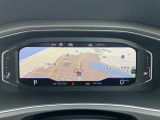【Digital Cockpit Pro】ナビゲーションのマップをメーター全面に拡大表示できます。