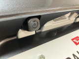 【バックカメラ】バックカメラで後方確認が簡単です。