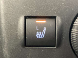 助手席シートにもシートヒーターがついています。