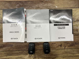 付属品はこちらになります。ご質問等ございましたらお気軽にお問い合わせください!
