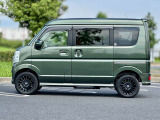 全国ご納車大歓迎です。北海道から沖縄まで個人様・法人様、ご納車実績ございます。遠方様向けの充実したアフターサービスもご好評を頂いております。御用命をお待ちしております。