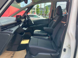 ご納車前にスタッフが入念に清掃し気持ちよく乗り出せるように致します。