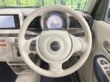 【純正革巻きステアリング】上質な革を使用することで、手にしっかり馴染みとても運転しやすいハンドルです♪