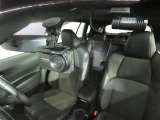 ドライブレコーダー装備:車の走行中の主に外観を中心に記録する撮影機材です!交通事故発生時の責任の所在を明確にしたり、観光等を記録するのにも役立ちます!
