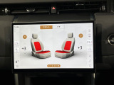 フロントシートヒーター『三段階で強弱の調節が可能なシートヒーティング機能を装備しております。季節によっては欠かすことのできないポイントの高い装備ではないでしょうか。』