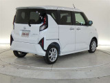 コンパクトボディで狭い道でもスムーズに走れる取り回しのよさ!運転もラクラクです。