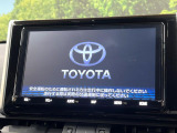 【純正ナビ】人気の純正ナビを装備しております。ナビの使いやすさはもちろん、オーディオ機能も充実!キャンプや旅行はもちろん、通勤や買い物など普段のドライブも楽しくなるはず♪