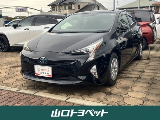 トヨタ プリウス 