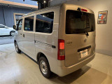ご購入して頂いた車両は、ご納車前に、しっかり点検・整備してからの、ご納車になります。点検箇所は、エンジンオイル交換・ワイパーゴム・ブレーキ点検・調整・その他を確認の上、ご納車致します★U-BASE湘南