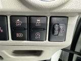 アイドリングストップ機能がついているので、停車時にエンジンを止めて燃料消費を抑えます。環境にもお財布に優しいですね♪