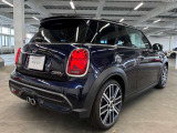 MINI自動車保険をご存知でしょか?万が一の事故の際、当社とMINI保険を引受している国内大手損保会社と連携して迅速に対応いたします。長期保険もお取り扱いしております。是非お話させてください。