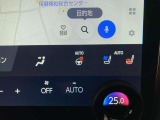 ステアリングヒーター、シートエアコン付きです。快適なドライブが楽しめます♪