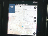●純正ナビ:一体感のあるナビは、高級感ある車内を演出してくれます。オーディオ機能も充実しておりますので、運転もより楽しめます♪