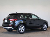 Audi Q3 40 TDI quattro advanc/プライバシーガラス/LEDヘッドライト/アルミホイール 5アームデザイン 7.0J x 18
