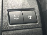 【リモート機能つきアドバンストパーク】専用スマートフォンアプリの使用で、車外から遠隔駐車・出庫が可能な先進機能。広い場所で乗り降りしたい時に便利です♪