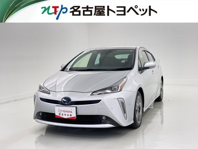トヨタ プリウス 