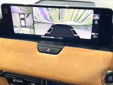 【360&deg;ビューモニター】専用のカメラにより、上から見下ろしたような視点で360度クルマの周囲を確認することができます☆死角部分も確認しやすく、狭い場所での切り返しや駐車もスムーズに行えます。