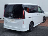 セレナ 1.4 e-POWER ハイウェイスターV 
