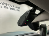 万が一の事故のときもドライブレコーダーがあると安心です。ご利用になる場合は個人情報保護の観点より新品の対応SDカードをお求め下さい。
