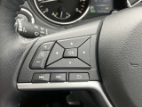 ステアリングスイッチ搭載!ハンドルひとつで手を離さなくても運転中視線をそらさなくても操作が出来て便利です