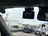 現在の車社会に必須なドライブレコーダーは装着済みです。