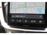 Okグーグル音声入力にて行先設定が可能です。