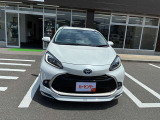 アクア  1.5 Z E-Four 4WD