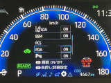 視認性の良いメ-タ-を採用しており、快適なドライブをサポ-トします♪