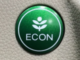 ★ECONスイッチ★ エコドライブを加速しよう!スイッチをONにすると、運転の仕方によるロスを抑え込み燃費をよくするようクルマが頑張ります(*^ー^*)燃費向上にチャレンジ♪