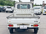 自社整備工場完備&自社鈑金工場完備!車両整備にも自信があります!保険適用鈑金修理などお気軽にご相談ください。流行のルーフペイントなど部分塗装もご相談ください。