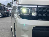 【 LEDヘッドライト 】 青色発光ダイオードを発明した日本人がノーベル賞を受賞し、LEDライトが開発されました。明るく長寿命のライトです。体感して下さい。明るいライトです!