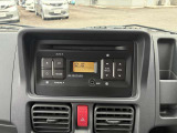CD・ラジオチューナー付きで納車後すぐに便利にご利用いただけます(^^