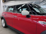 金融機関でオートローンをご予定のお客様、 メーカーファイナンス、MINI JAPAN ファイナンスのローンプログラムをご存知でしょうか?