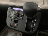 大阪ダイハツ泉佐野店072-466-7800(直通ダイヤル受付10:00―18:00)まで、お気軽にお問合せやご連絡をください。ご来店をお待ちしています!