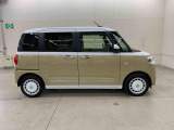 軽自動車、小型車を中心に常時300台展示車を御用意させて頂いております