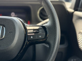 ハンドル右側スイッチは、ホンダセンシングの機能の一つ、「アダプティブクルーズコントロール」です。