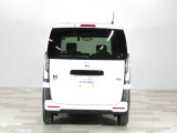 当社では、安心してお車をお選び頂くため第三者機関により厳正にチェックした車両状態証明書を発行しています。