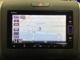 ナビゲーションはフルセグTV、インターナビ対応のGathers純正メモリーナビを搭載しています。Bluetoothオーディオ機能がありますので、スマートフォンなどの音楽も再生できます。