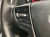 ステアリングスイッチ装備!運転しながら手元でオーディオの操作などができます。