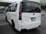 無限エアロ装着車です。