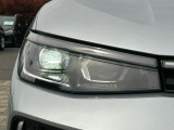 LEDマトリックスヘッドライト「IQ.LIGHT」。フロントカメラで対向車や先行車を検知、マトリックスモジュールに搭載されたLEDを個別に制御することで最適な配光を実現。