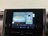 いまや必須装備「ナビゲーション」搭載!知らない場所にスイスイッとドライブ。もう、これなしではハンドルを握れませんね!でも運転中の操作は危険ですのでご注意ですね☆