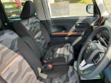 安全・安心な走行のために、納車前にダイハツのクルマを知り尽くしたエキスパートが基本性能に関わる機能や状態を徹底的に点検。消耗部品の交換など法定12ヶ月点検相当の点検・整備を実施しております