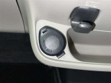 シガーソケット用の充電器が使用可能です!