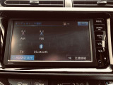 Bluetooth(ブルートゥース)接続機能付き。 スマートホンなどからお気に入りの音楽をワイヤレス再生できます。 ドライブがさらに楽しくなりますね♪
