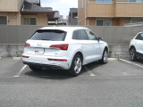 遠方へのご納車も承っております。 ご納車後は最寄のアウディ正規ディーラーで点検整備や保証修理が受けられます。
