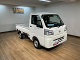 届出済未使用車のハイゼットトラックスタンダードが入荷しました♪お仕事に便利なベーシックなタイプです!AM/FMラジオ装備☆ご来店にて現車確認いただけるお客様のみの販売とさせていただいております。