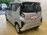 当店ではダイハツ認定U-CARをはじめ、お手頃価格のお車や、オトクなナビ付き車、オプション充実の高年式車をはじめ、ダイハツ車以外も豊富にラインナップしております。