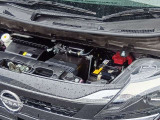 納車以降、お車のメンテナンスは自宅近所の日産サービス拠点にて承ります。専門の教育を受けたサービスフロント&メカニックが無料1ヶ月点検から法定/車検整備、万一の故障・不具合の修理まで全て担当いたします。