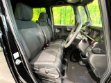 運転席シート廻りは使用感も少なく、良好な状態となっています。丁寧に使われていたことがよくわかりますね。